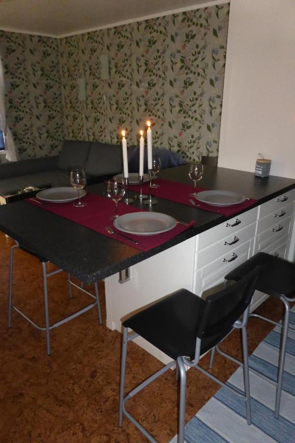 Inga-Majs Stuga Tvååker Buitenkant foto